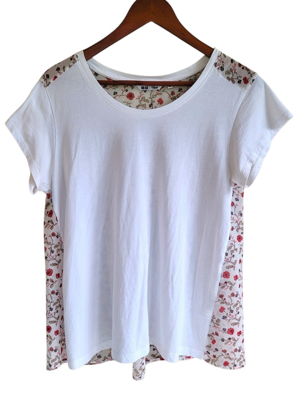 Uniqlo Disney Beauty & The Beast White Tee Floral Top Womens Medium